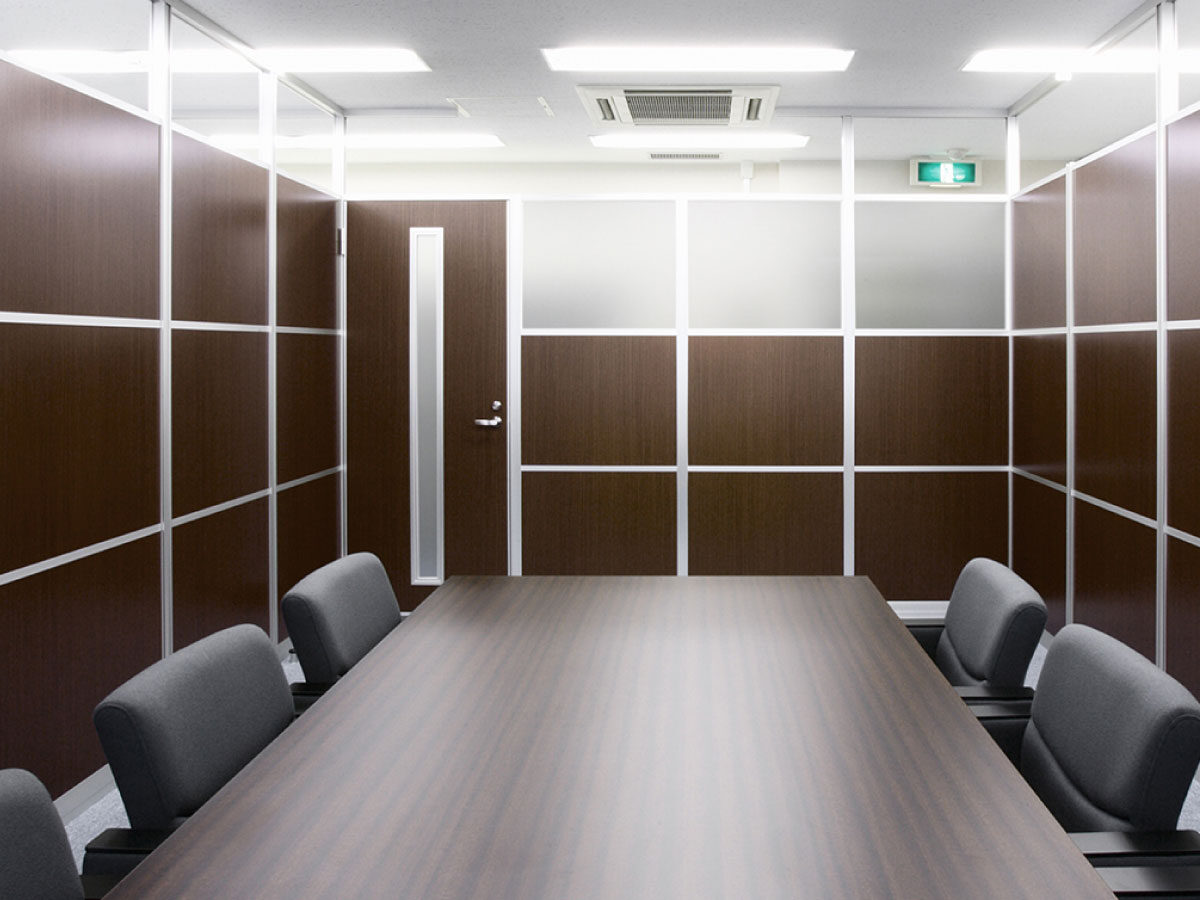 会議室 | パーテーション・間仕切りのことなら【間仕切職人】